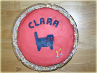 Denna fantasilösa tårta gjorde jag till Claras 2:a 2-årskalas